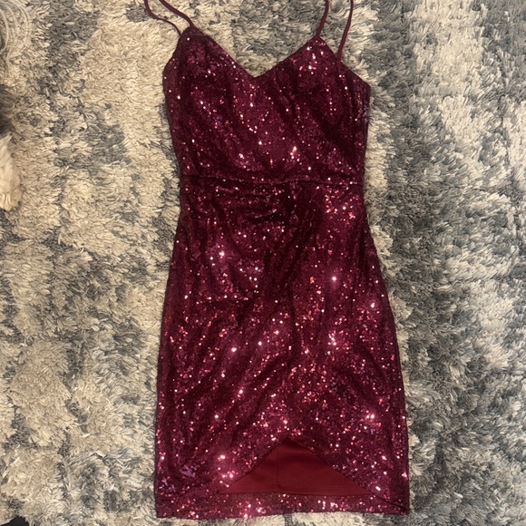 Lulus Dresses & Skirts - Lulu's Sparkling Burgundy Mini Dress